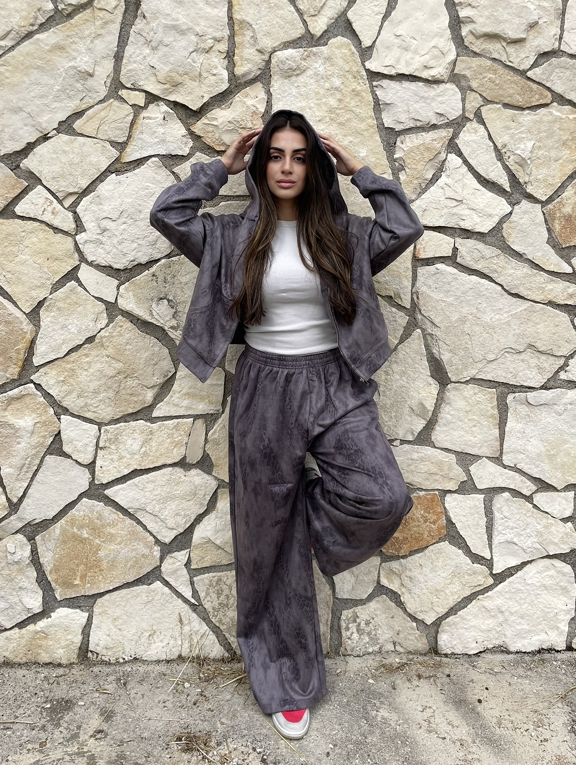 Tuta wild grigia